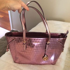pink metallic michael kors purse